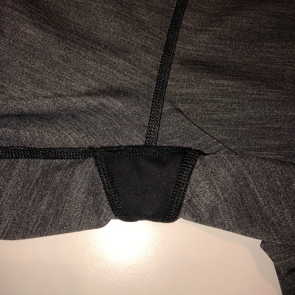 LuluLemon High Rise Train legging 23” - Picture 3 of 5